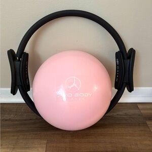 Gaiam Pilates Ring with Ball